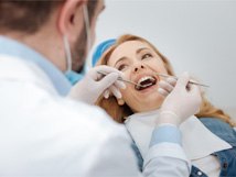 woman visiting dentist 
